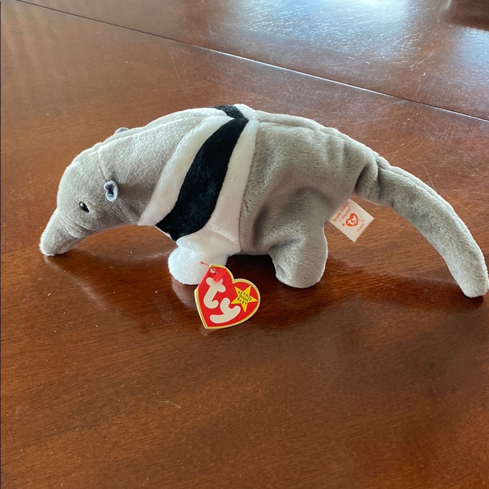 Ty Gray and White Anteater Plush Toy